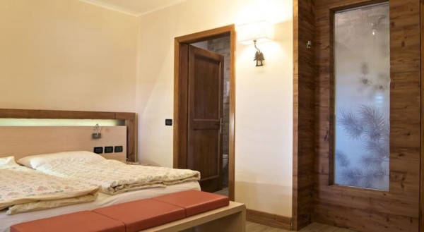 WELLNESS HOTEL S POLOPENZÍ MARILLEVA-FOLGARIDA
