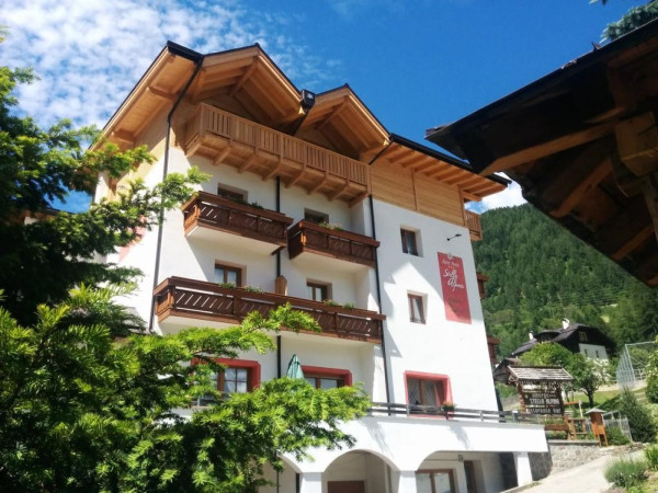 WELLNESS HOTEL VAL DI PEJO