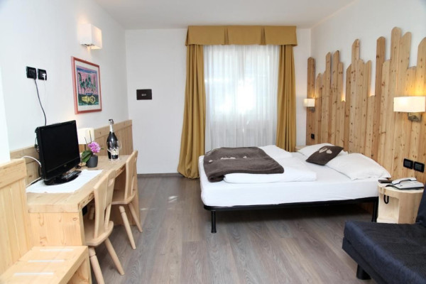WELLNESS HOTEL VAL DI PEJO