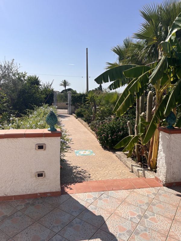 VILLA TRISCINA – LUXUSNÍ VILA SE ZAHRADOU U PÍSEČNÉ PLÁŽE, ZÁJEZDY ITÁLIE, SICÍLIE, Triscina di Selinunte