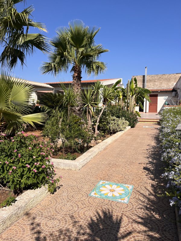 VILLA TRISCINA – LUXUSNÍ VILA SE ZAHRADOU U PÍSEČNÉ PLÁŽE, ZÁJEZDY ITÁLIE, SICÍLIE, Triscina di Selinunte