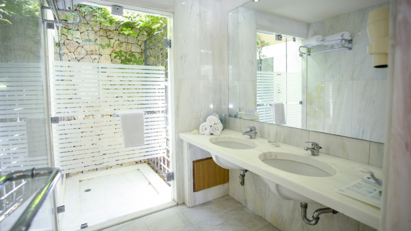 DOVOLENÁ LEFKADA, DOVOLENÁ ŘECKO, ZÁJEZDY ALL INCLUSIVE