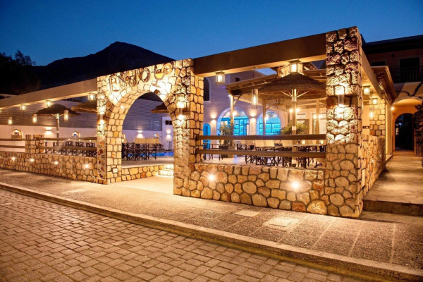 DOVOLENÁ SANTORINI, DOVOLENÁ ŘECKO, ZÁJEZDY ALL INCLUSIVE