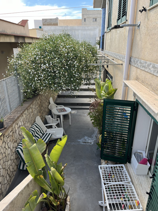 PRONÁJEM APARTMÁNU U MOŘE NA SICÍLII