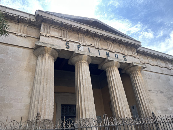 PRONÁJEM APARTMÁNU U MOŘE NA SICÍLII