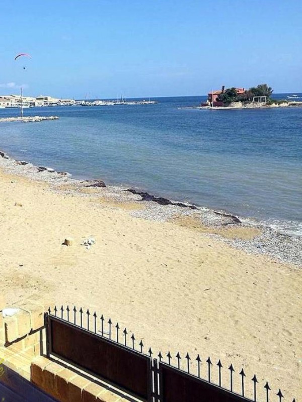 UBYTOVÁNÍ NA PLÁŽI, ZÁJEZDY ITÁLIE