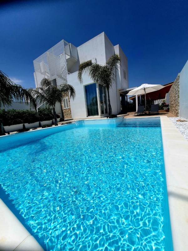 UBYTOVÁNÍ NA SICÍLII S BAZÉNEM, ZÁJEZDY ITÁLIE