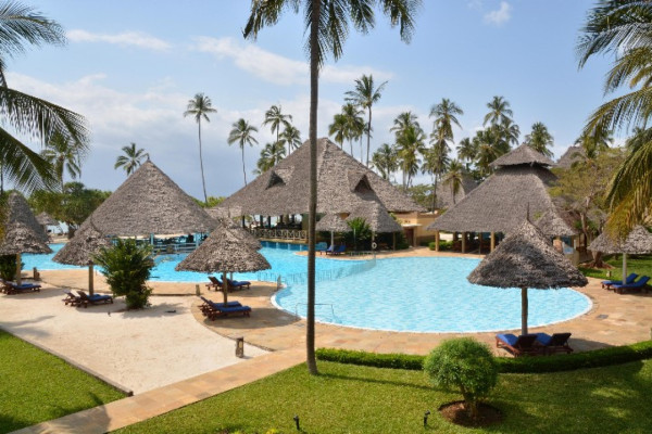 ZÁJEZDY TANZÁNIE A ZANZIBAR LETECKY